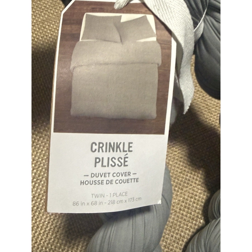 West Elm Gray Crinkle Plisse Duvet Cover TWIN Gray New Bedding - Picture 3 of 4